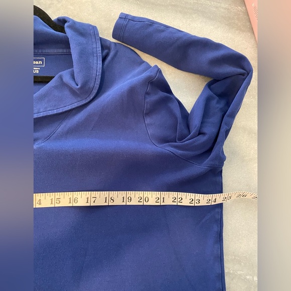 L.L. Bean Size 2X Royal Blue Long Sleeve Cowl V Neck Pullover Soft Cotton Shirt - Picture 7 of 10
